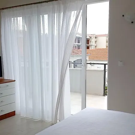 Affabilis Vip House Apartmán *