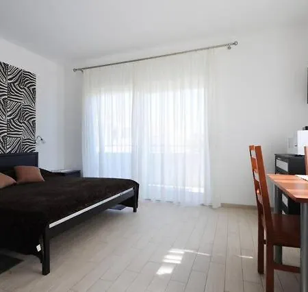 Affabilis Vip House Apartment Trogir